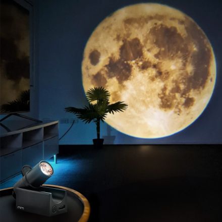 mm - Earth Moon Projector