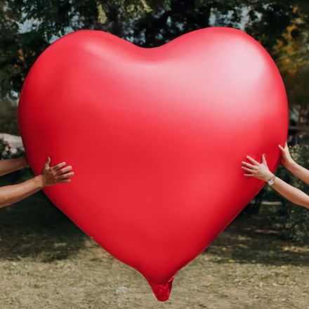 XXL Heart Foil Balloon